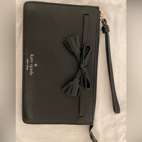 Black Kate spade Wristlet with Bow - Picture 1 of 8